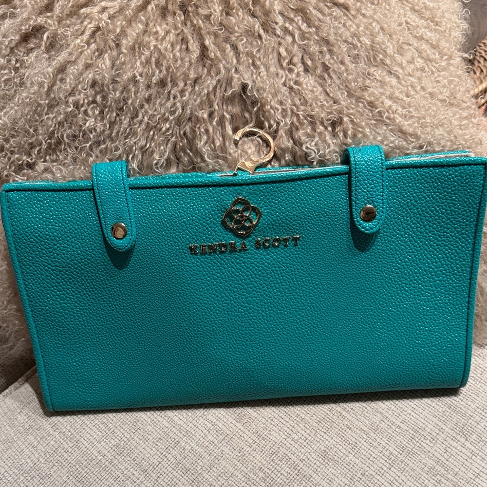 Kendra Scott Turquoise Jet Set Travel Jewelry Clutch